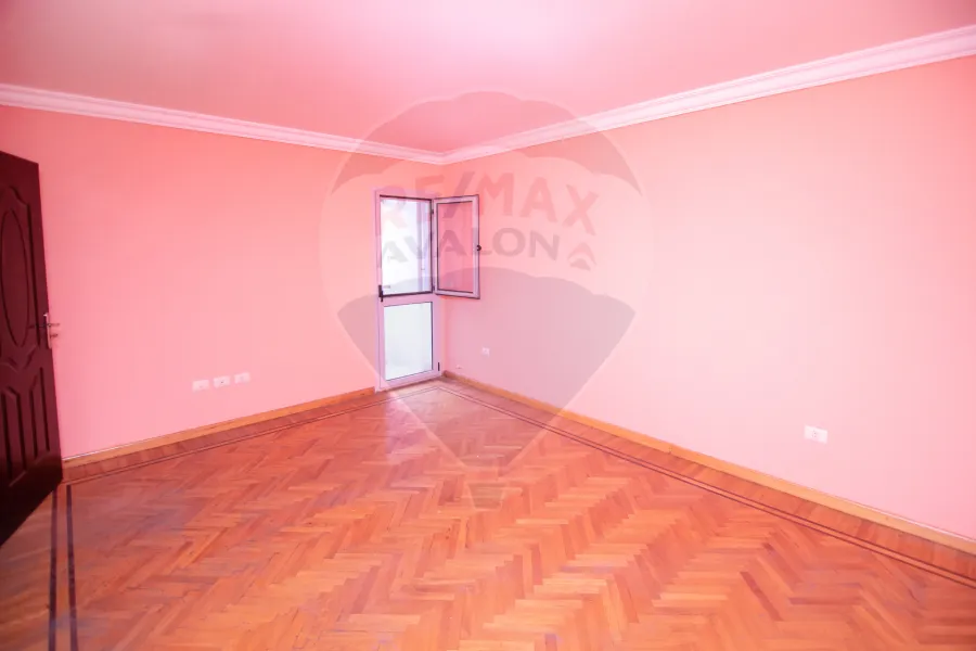 شقة للبيع 256 م سابا باشا (أبراج السرايا رويال بلازا)