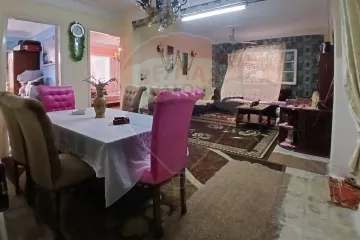 شقة للبيع 100 م كفر عبده (ش  سكينه بنت الحسين)