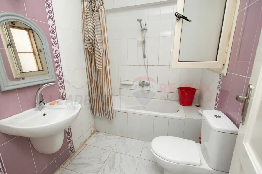 Apartment for sale 130 m Maamoura Beach (steps from the sea)