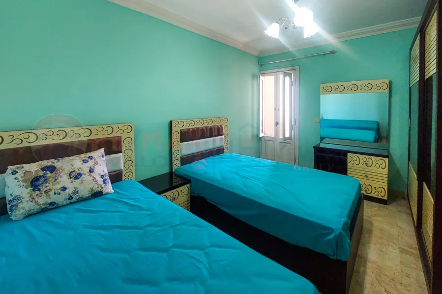 شقة للايجار قانون جديد 283 م سموحة الجديدة (كومباوند سموحة انترانس - بجوار نادي الإتحاد)