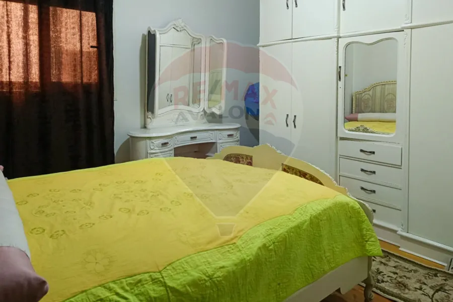 شقة للبيع 138 م بوكلي (أمام فتح الله ستانلي)