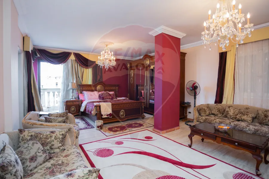 بنتهاوس للبيع 400 م  السرايا (على البحر مباشرة)