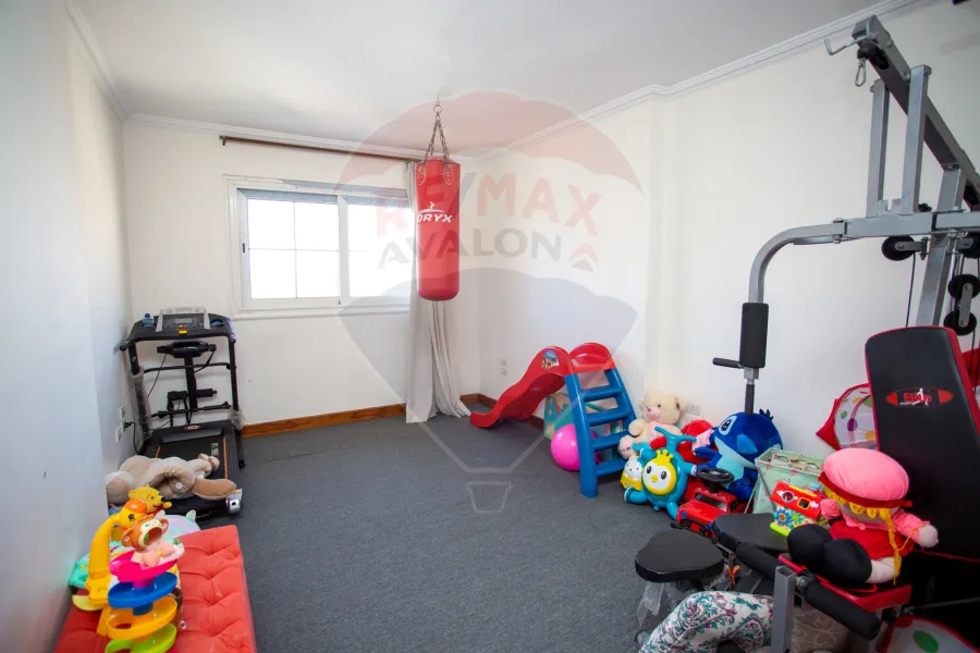 Apartment for sale 305 m Sporting (Omar Lotfy St)