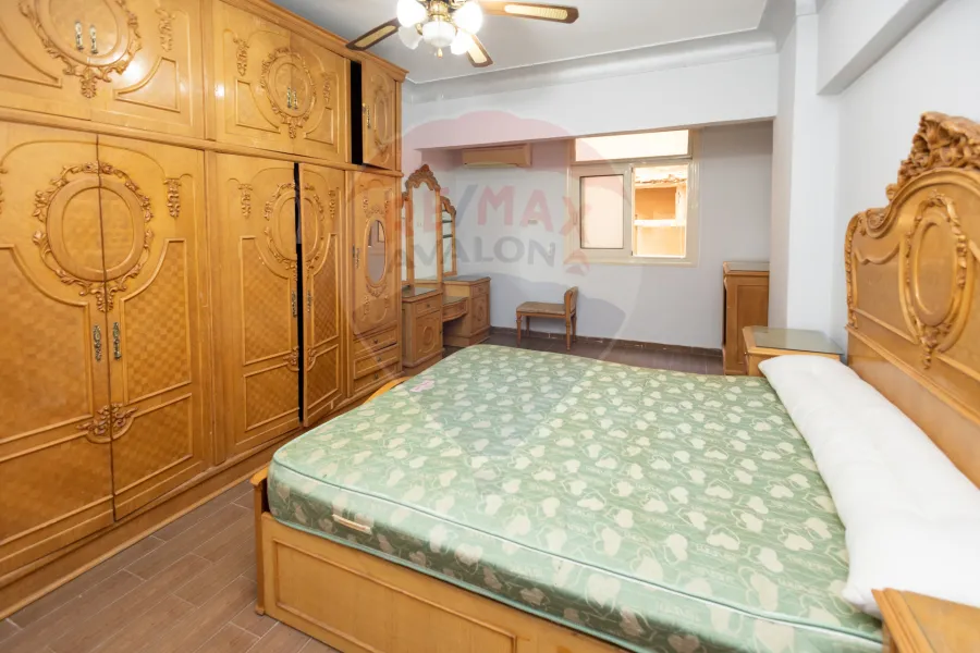 Apartment for sale 200 m Al-Mandara (directly on the sea)