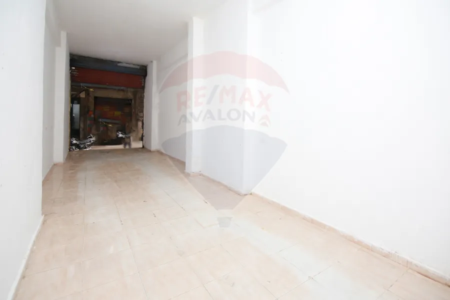 محل للبيع 43 م سيدى بشر بحرى (خطوات من ش خالد بن الوليد والبحر)