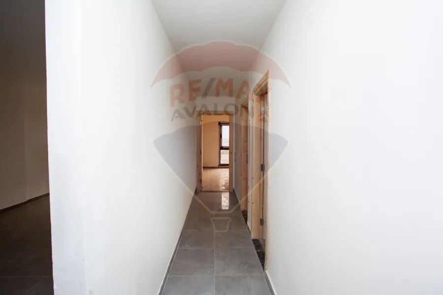 شقة للبيع 190 م سموحة  ( كومباوند فالوري انطونيادس )