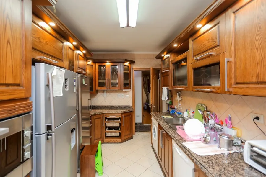 شقة للبيع 268 م جليم (3 نمرة من البحر)