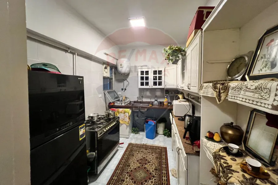 شقة للبيع 140 م سموحة (ش مستشفي الاندلسية)