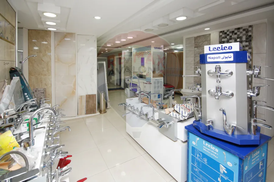 محل تجارى للبيع 2,200 م السيوف (ش جميله بوحريد)