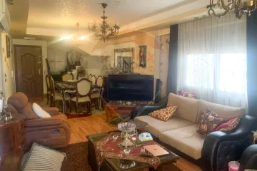 شقة دوبلكس للبيع 178 م سموحة (ش النصر - عمارات توب هاوس)