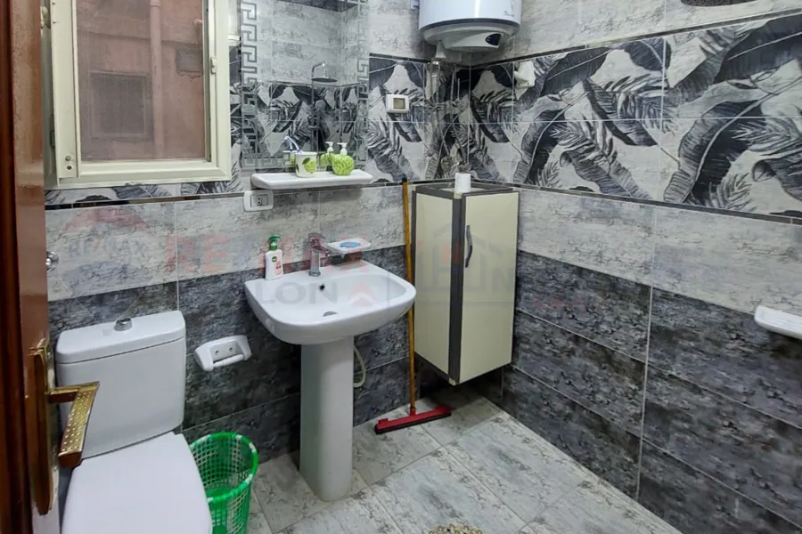 شقة للبيع 165 م الابراهيمية (متفرع من ش جواد حسني)