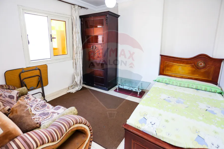 شقة للبيع 125 م كليوباترا ( ش مسجد العبيسى متفرع من شارع الدير )