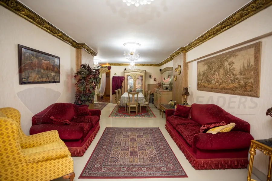 شقة للبيع 165 م سبورتنج (ش طيبة)