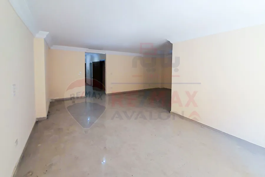 Apartment for rent 180 m Gleem (Hdaia Basha St)