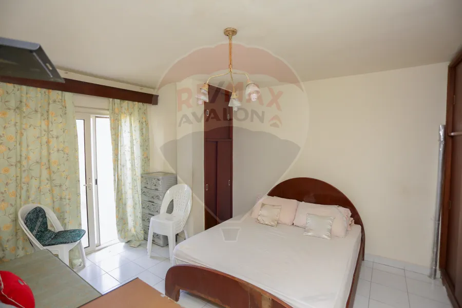 Apartment for sale 80 m San Stefano (directly on the sea)