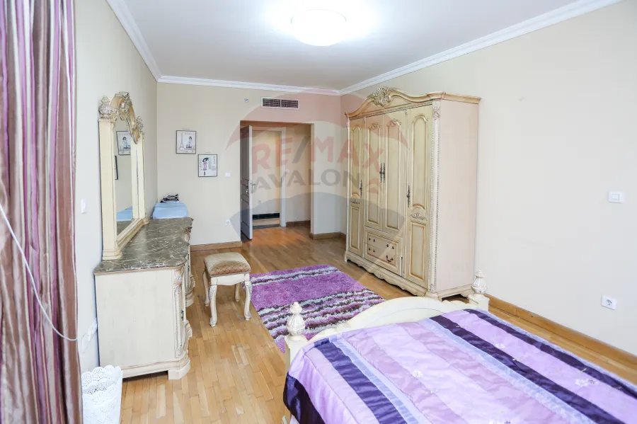 Furnished  Apartment for Rent 275 m San Stefano (Foursesons)