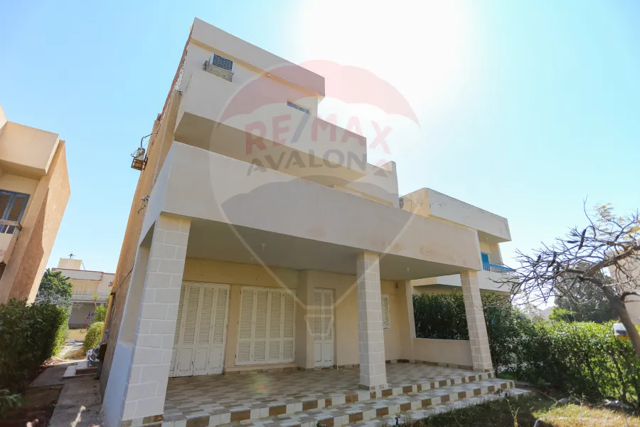 Chalet for sale in Badr Village, 288 m