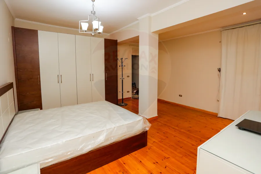 Duplex apartment for sale 320 m Louran (Al Wataniya Ibrahim Nassir St - Branched from Shaarawy)