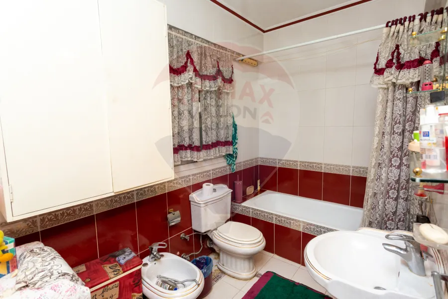 Apartment for sale 319 m Zezinia (Directly on the sea)