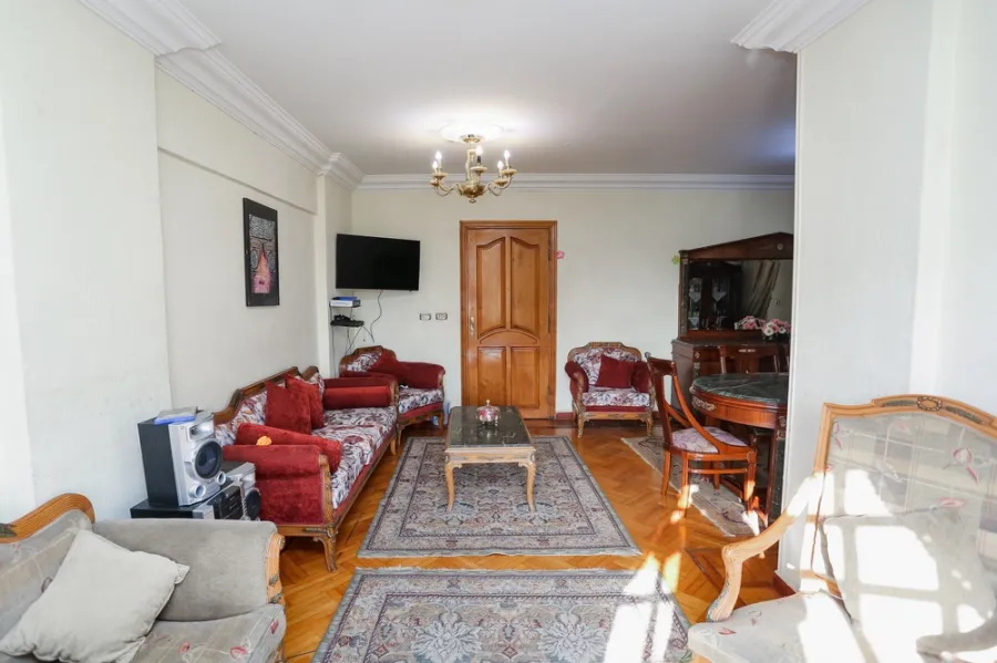 Apartment For Sale 170m Camp Chizar (Ahmed Kamha st. - Behind Faculty Of Engineering)