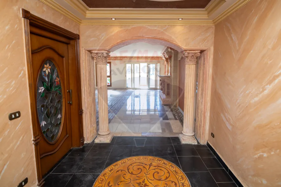 Apartment for rent 243 m Smouha (The second number from Fawzi Moaz St.)