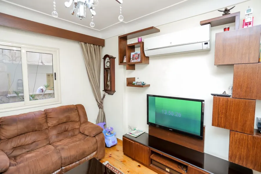 شقة للبيع 268 م جليم (3 نمرة من البحر)