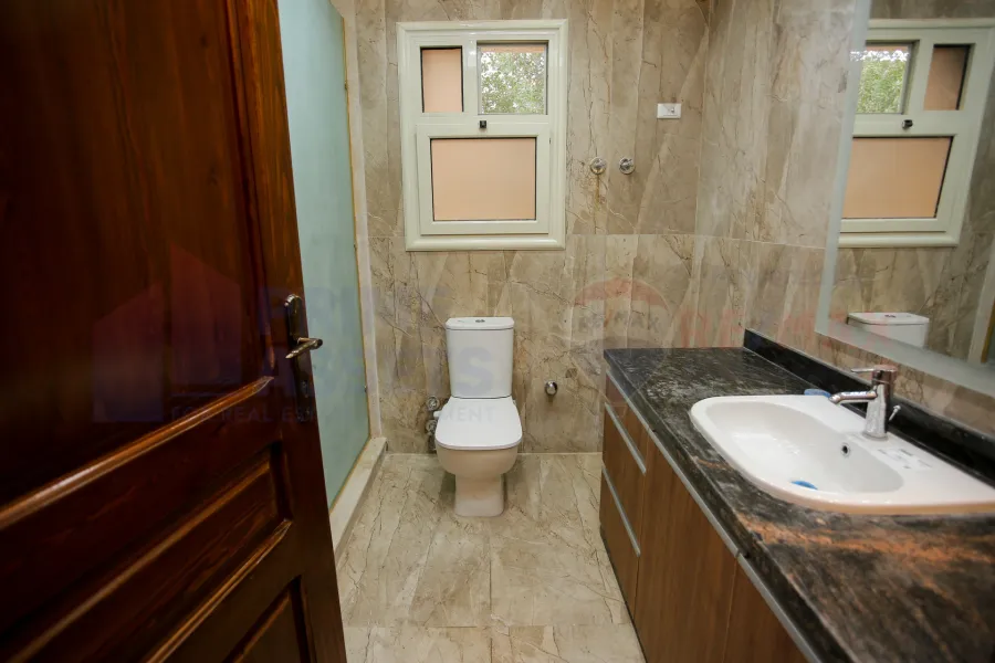 Twin house villa for sale 440 m King Mariout (Alex West)