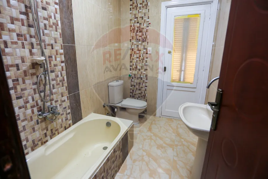 Ground floor chalet with garden for sale (Badr Village)