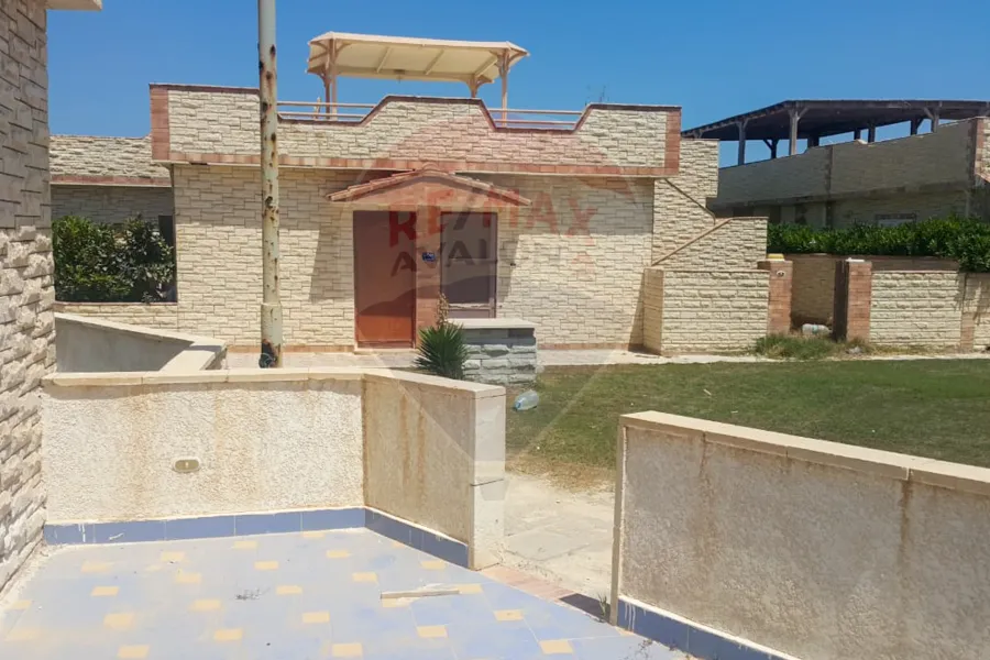 Chalet + roof for sale North Coast (Banks Tourist Village)