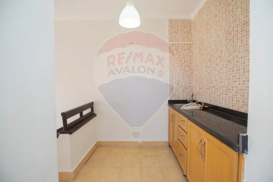 Chalet with roof for sale (Blumar - Sidi Abdelrahman) 137 m + 50 m