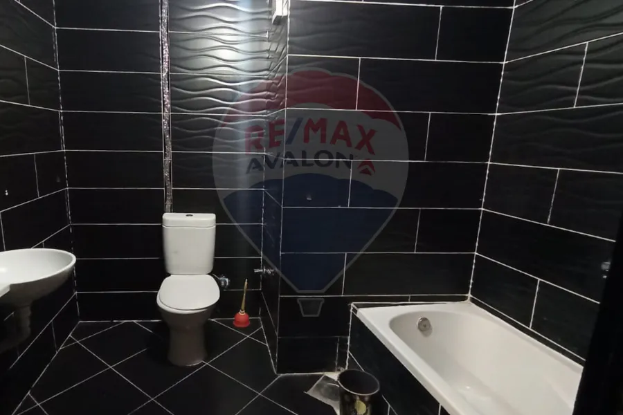 شاليه للبيع (بورتو مارينا) 137 م