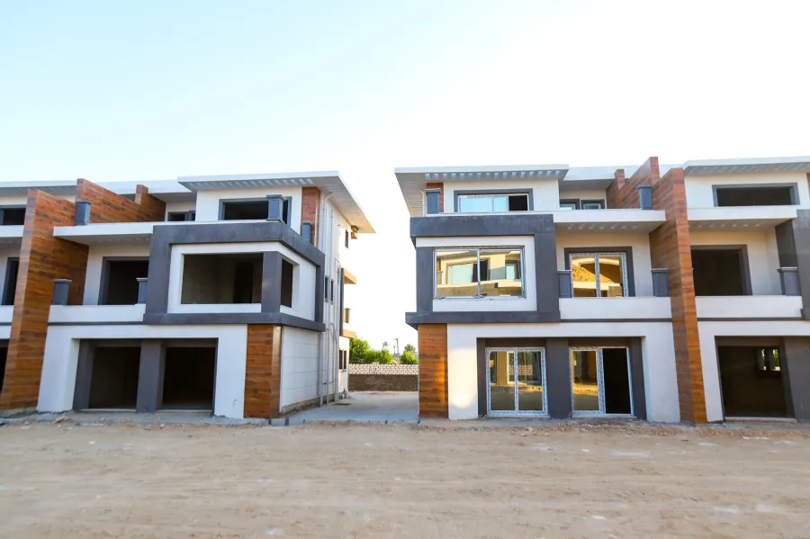 Twin house villa for sale 315 m King Mariout