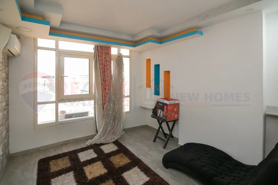 شقة للبيع 200 م فلمنج (على الترام مباشرة - برج براند)