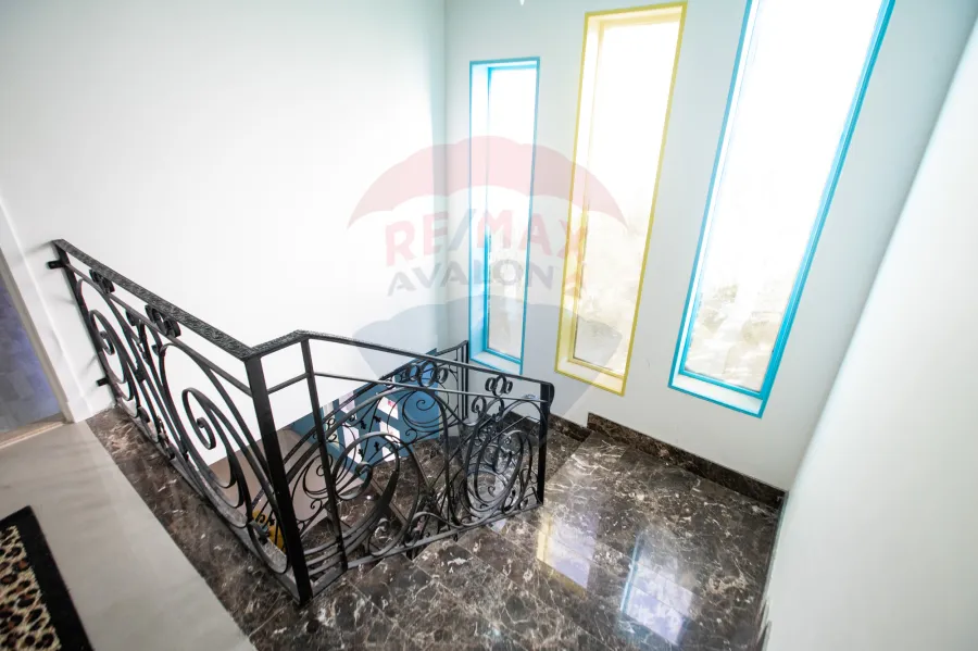 فيلا مستقلة للبيع 393م كينج مريوط (كومباوند الصفوة دريم - شركة طابا)