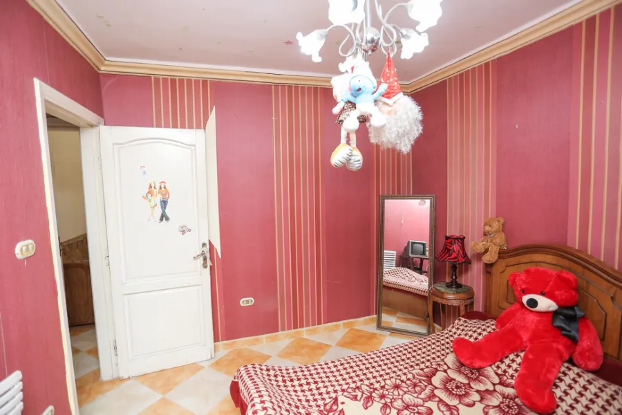 شقة للبيع 155م بسيدي بشر (ش خالد ابن الوليد)