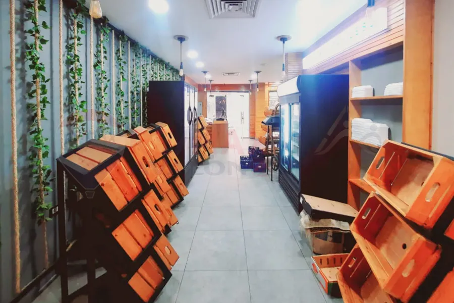 محل للايجار 70 م كفر عبده (خطوات من ميدان سانت جين)