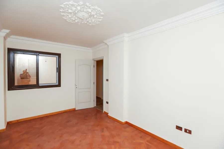 Apartment For Sale 150m Kafr Abdou (El-Isameilia St.)