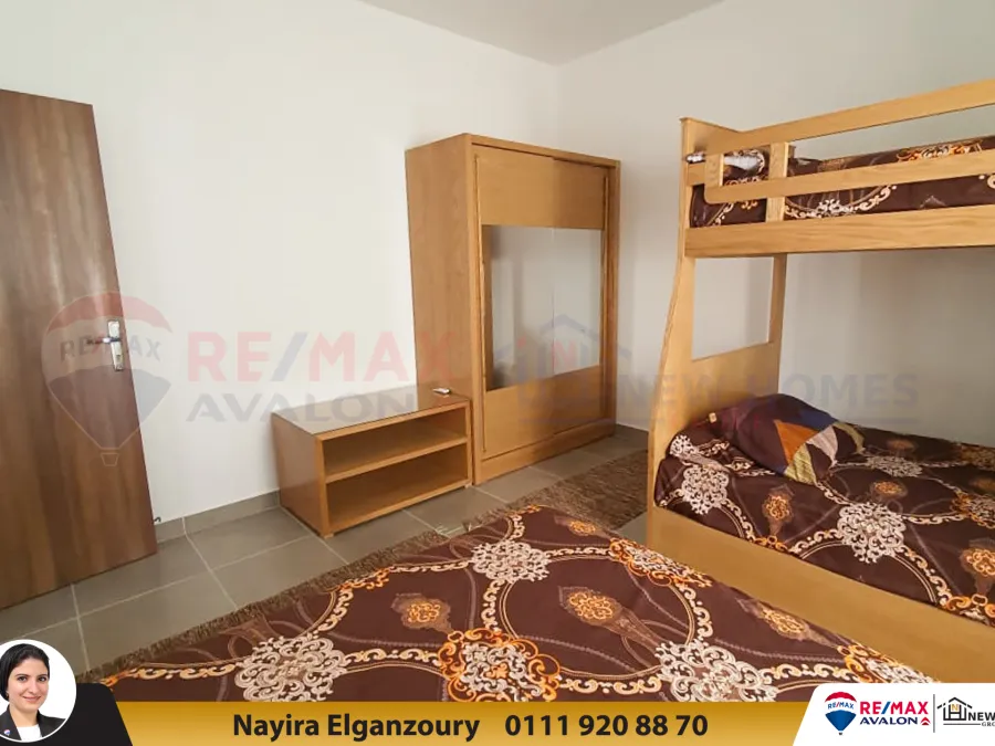 شاليه بحديقة للبيع 144 م الساحل الشمالي ( قرية امواج)