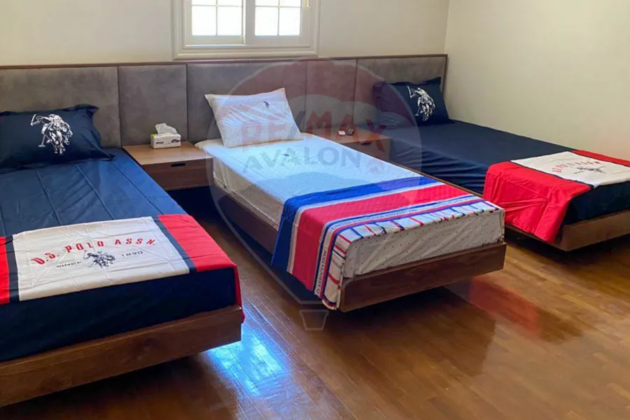 شقة للبيع 365 م سموحة (متفرع من ش فوزي معاذ - برج براند)