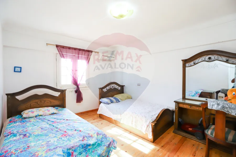 Duplex without Furniture for rent 170 m Saba Basha(4th num from sea)