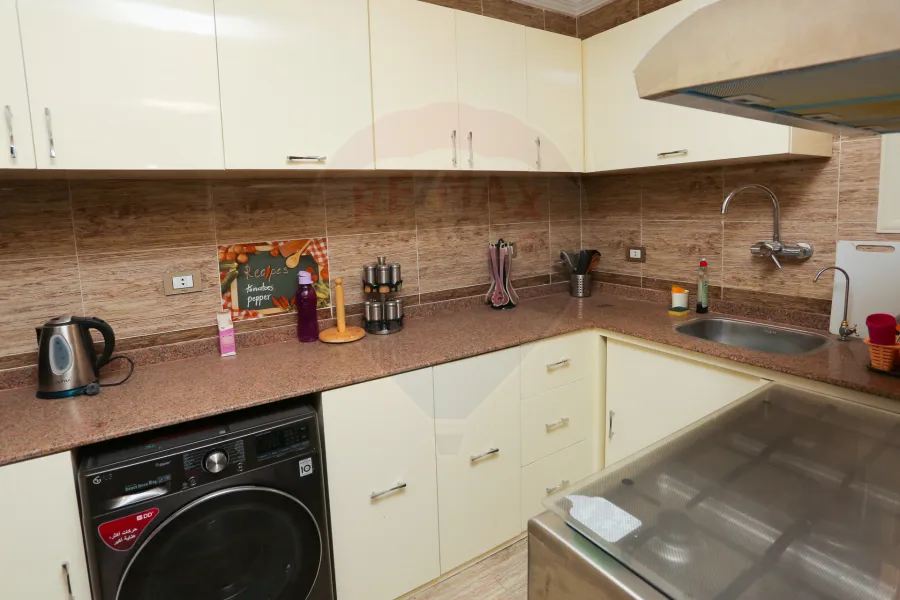 Apartment for sale 160 m Tharwat (Abdlmanam Eldalil St)