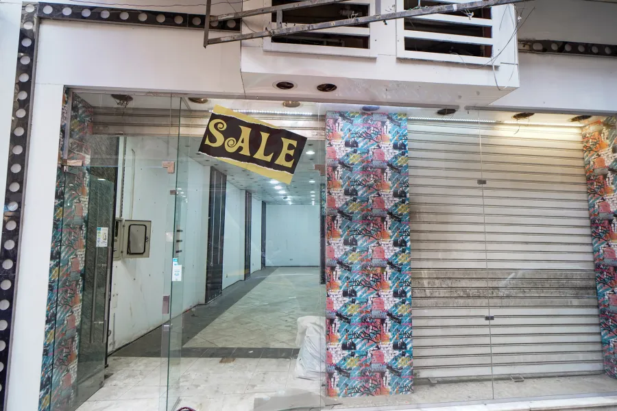 محل للايجار 90 م ميامى (ش خالد بن الوليد)