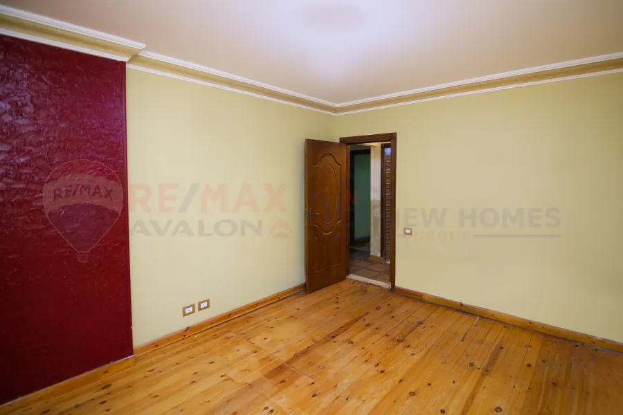 Apartment for sale 185 m San Stefano (directly on the tram - Brand Building