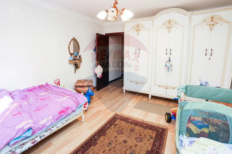 Apartment for sale 175 m Louran ( Mohamed Ezz El Arab St )