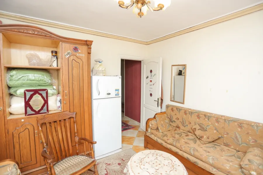 شقة للبيع 155م بسيدي بشر (ش خالد ابن الوليد)