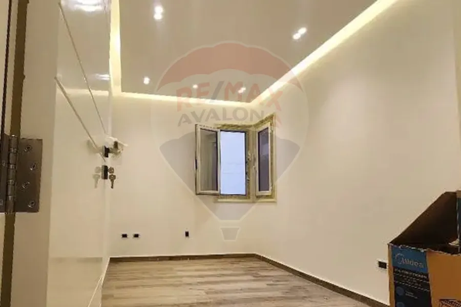 شقة للبيع 138 م سموحة (حدائق السرايا)