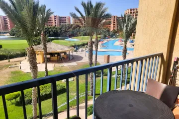 شاليه مفروش للبيع (بورتو جولف) 80 م