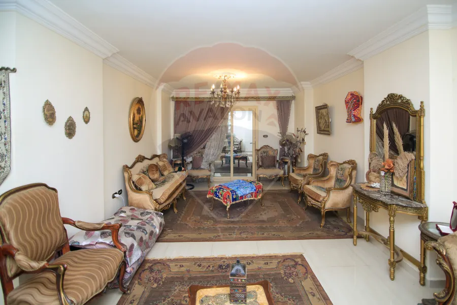 Apartment for sale 210 m Gleem (branching from the sea)