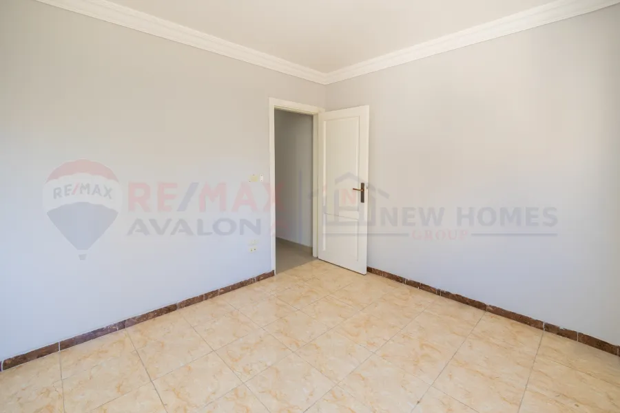 Apartment for sale 150 m Al-Ibrahimia (branched from Gawad Hosny st.)