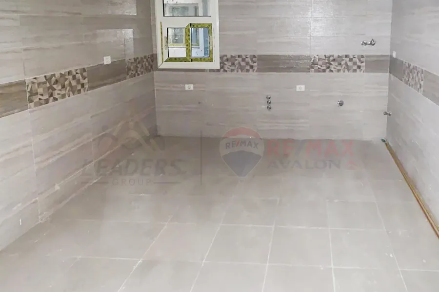 Apartment for rent 211 m Smouha (Grand View)